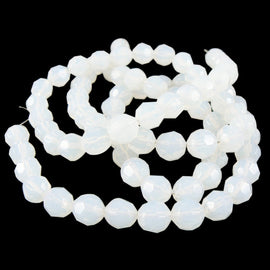 Glass beads: 8 mm faceted round, 