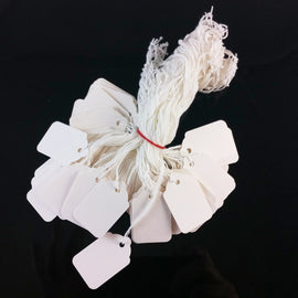 Scallop Top White Merchandise Tags: Size 4, 100 Pcs