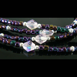 Matsuno Dyna-Mites Seed Beads: Opaque Iris Peacock Purple, Size 8/0 (100g)
