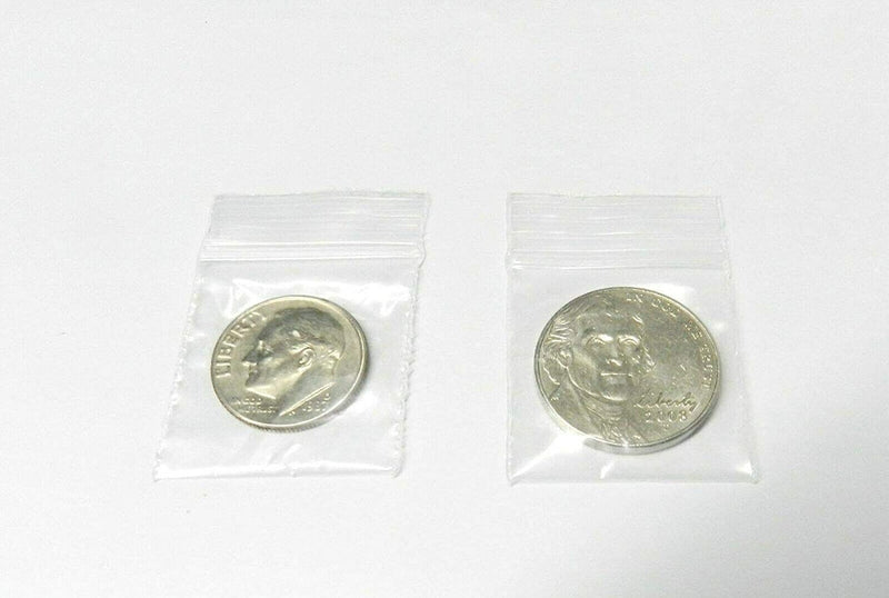 Reclosable zip top storage bags: 1" W x 1" L, clear polyethylene, 100 bags