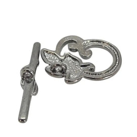 Black Oxide Vine and Leaf Toggle Clasps (25 mm x 19 mm), 2 clasps
