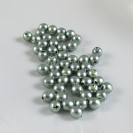 4mm matte metallic green glass pearls, 8