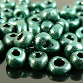 Size 8/0 metallic finish opaque green seed beads, 20gm, ~1,000 beads